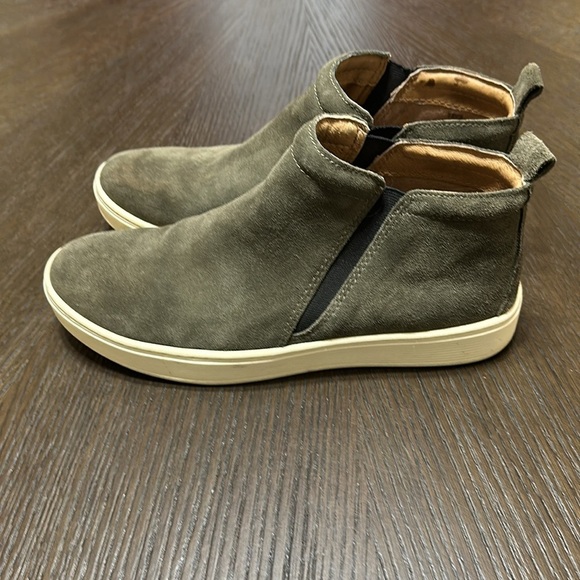 Sofft Britton Il, Waterproof Ankle Boot Sneakers in Army Green, Women’s Size 9 - Picture 7 of 12